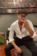 Bologna Boys James 351 45 39 281 foto selfie 5